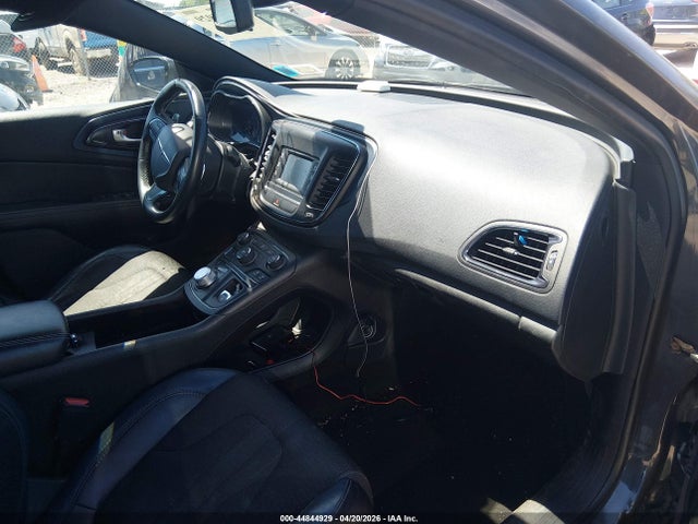 Продаж на аукціоні авто 2015 Chrysler 200 S, vin: 1C3CCCBB5FN760171, номер лоту: 44844929