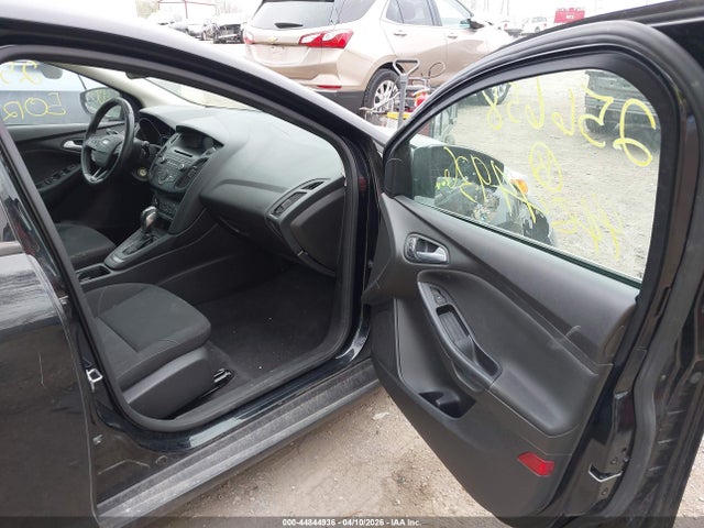 Продаж на аукціоні авто 2016 Ford Focus Se, vin: 1FADP3K21GL256658, номер лоту: 44844936
