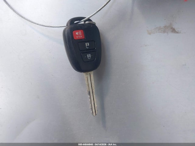 7MUAAABG4PV057459 Toyota Corolla Cross L