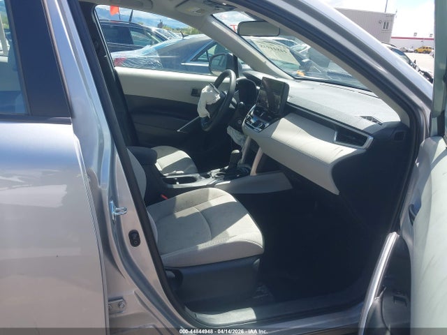 7MUAAABG4PV057459 Toyota Corolla Cross L
