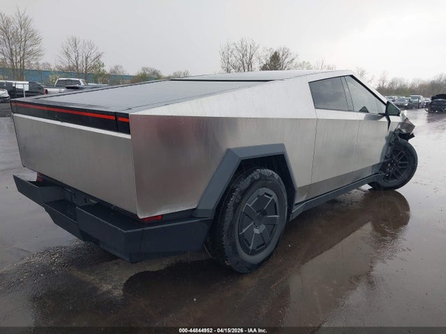 44844952 :رقم المزاد ، 7G2CEHED0SA062523 vin ، 2025 Tesla Cybertruck All-wheel Drive مزاد بيع