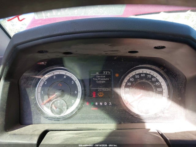 44844957 :رقم المزاد ، 1C6RR6FG8KS733545 vin ، 2019 Ram 1500 Classic Tradesman  4x2 6'4 Box مزاد بيع