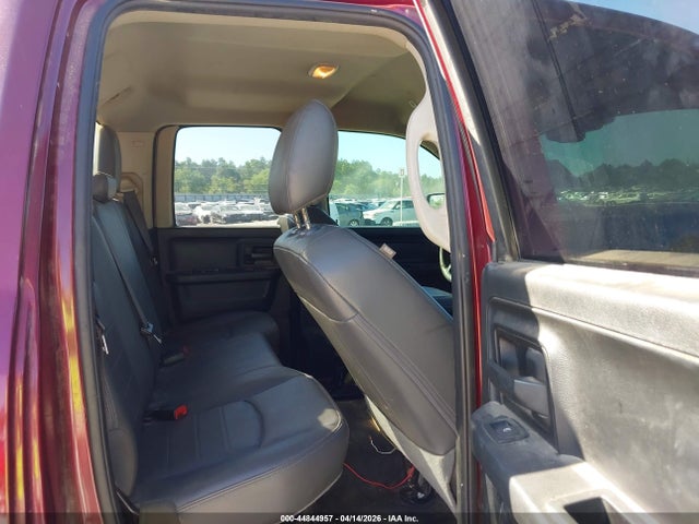 44844957 :رقم المزاد ، 1C6RR6FG8KS733545 vin ، 2019 Ram 1500 Classic Tradesman  4x2 6'4 Box مزاد بيع