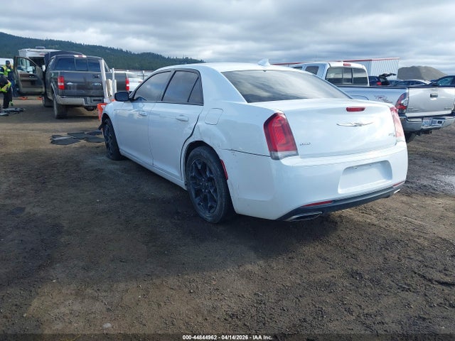 2C3CCAGGXKH651586 Chrysler 300 300s Awd