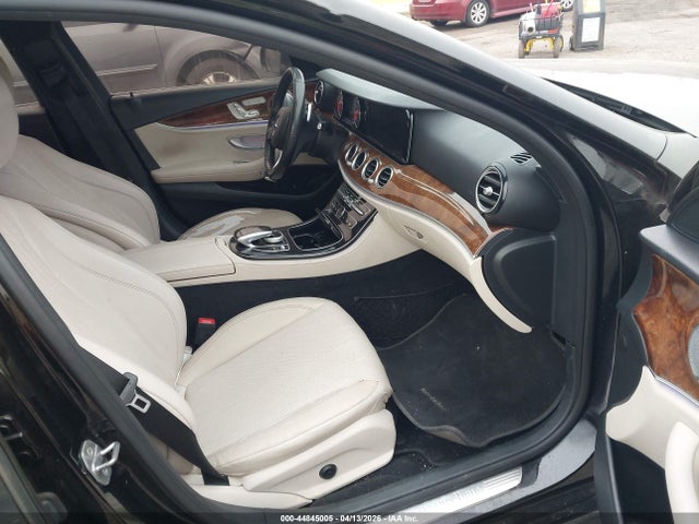 Продаж на аукціоні авто 2017 Mercedes-benz E 300 4matic, vin: WDDZF4KB3HA185118, номер лоту: 44845005