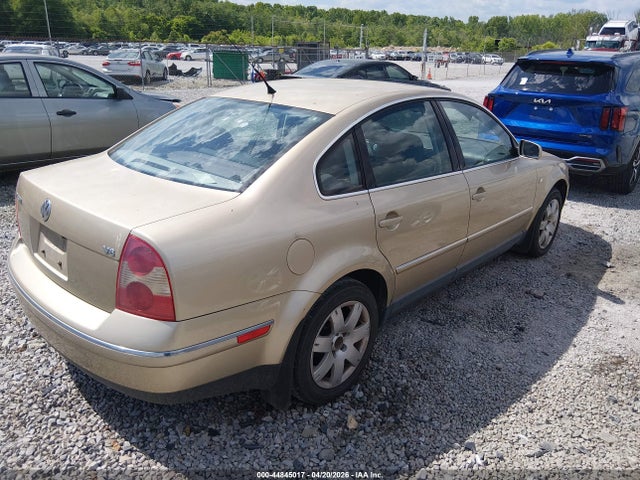 2003 Volkswagen Passat Glx მანქანა იყიდება აუქციონზე, vin: WVWRH63BX3P054515, აუქციონის ნომერი: 44845017