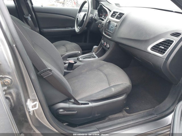 44845019 :رقم المزاد ، 1C3CDZABXDN687880 vin ، 2013 Dodge Avenger Se مزاد بيع