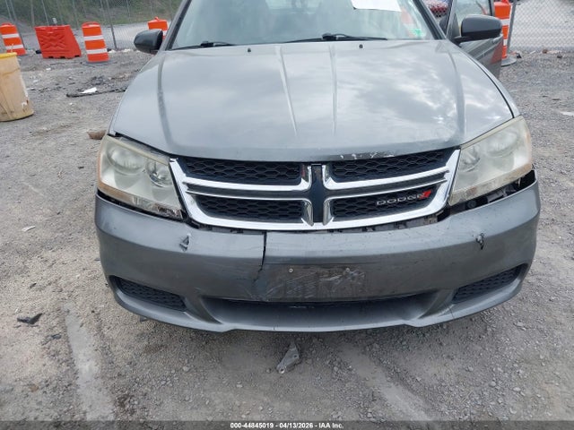 44845019 :رقم المزاد ، 1C3CDZABXDN687880 vin ، 2013 Dodge Avenger Se مزاد بيع