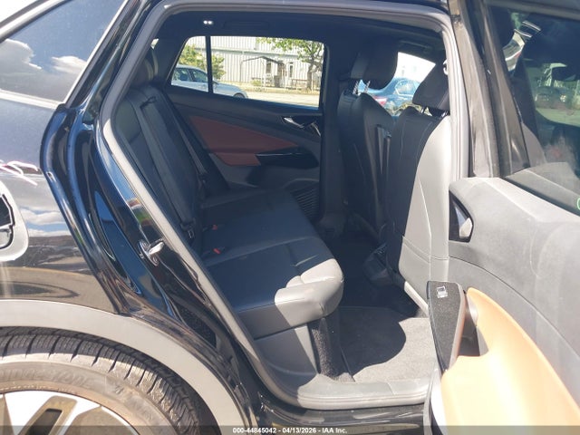 WVGTMPE2XNP061015 Volkswagen ID.4 PRO S