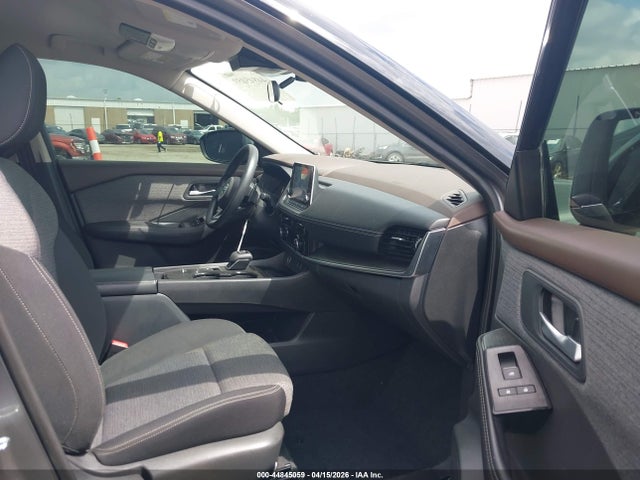 Продажа на аукционе авто 2021 Nissan Rogue Sv Fwd, vin: 5N1AT3BA9MC807622, номер лота: 44845059