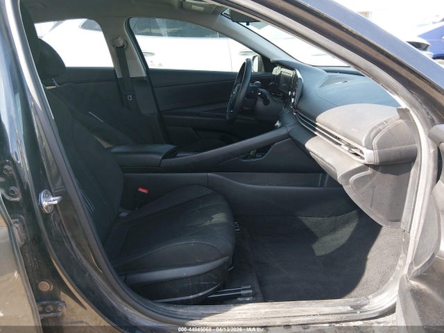 44845068 :رقم المزاد ، 5NPLS4AG8MH044590 vin ، 2021 Hyundai Elantra Sel مزاد بيع