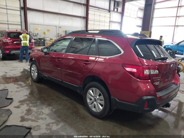 4S4BSAFCXJ3306550 Subaru Outback 2.5i Premium