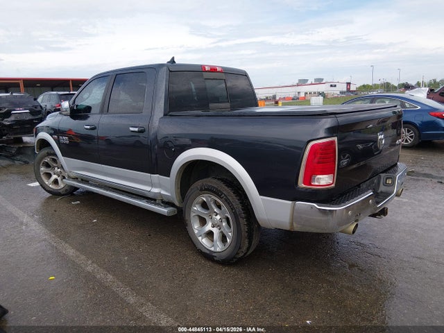 44845113 :رقم المزاد ، 1C6RR7NT7FS551300 vin ، 2015 Ram 1500 Laramie مزاد بيع