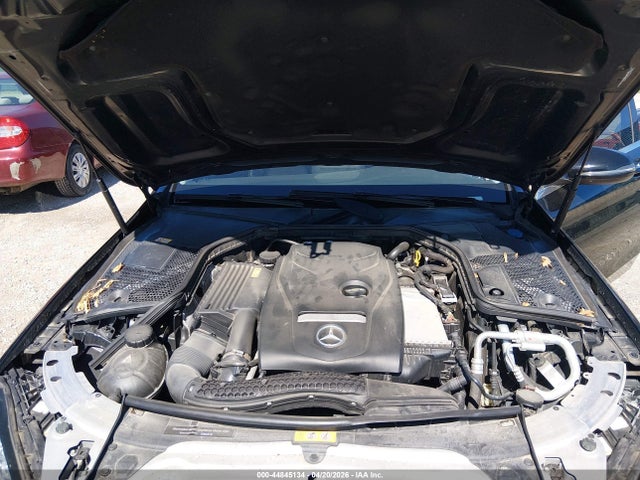 44845134 :رقم المزاد ، 55SWF4KB7GU148364 vin ، 2016 Mercedes-benz C 300 4matic مزاد بيع
