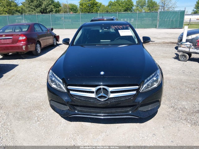44845134 :رقم المزاد ، 55SWF4KB7GU148364 vin ، 2016 Mercedes-benz C 300 4matic مزاد بيع
