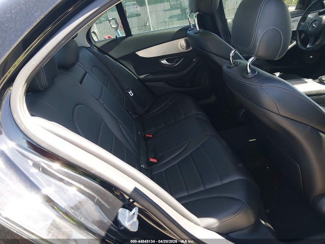 44845134 :رقم المزاد ، 55SWF4KB7GU148364 vin ، 2016 Mercedes-benz C 300 4matic مزاد بيع