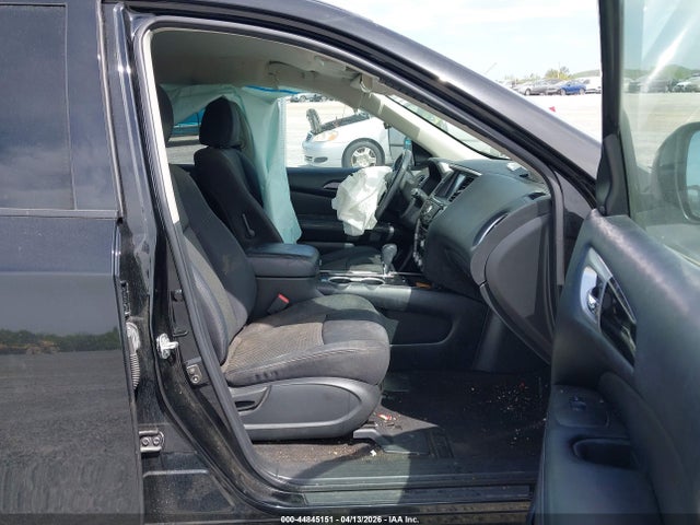 44845151 :رقم المزاد ، 5N1DR2MNXKC610624 vin ، 2019 Nissan Pathfinder Sv مزاد بيع