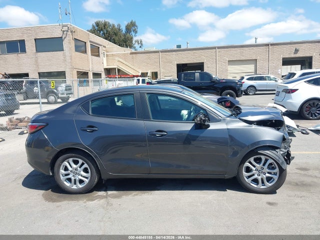 3MYDLBYV0HY159642 Toyota YARIS IA