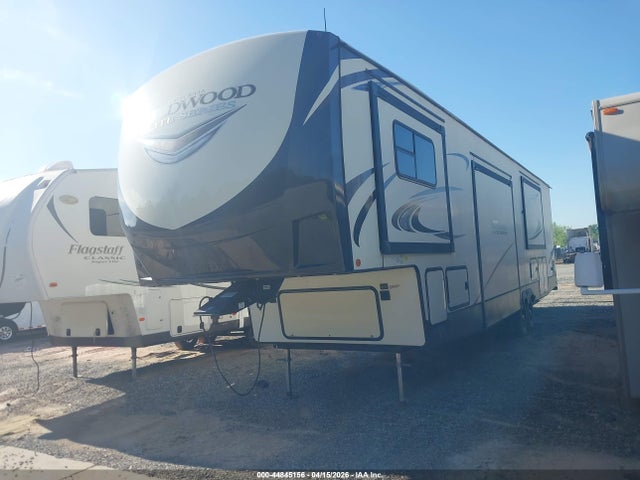 Продаж на аукціоні авто 2021 Forest River Wildwood Hertiage Glen Elite 36fl Travel Trailer, vin: 4X4FWBM20MV704637, номер лоту: 44845156