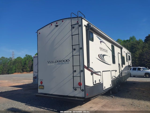 Продаж на аукціоні авто 2021 Forest River Wildwood Hertiage Glen Elite 36fl Travel Trailer, vin: 4X4FWBM20MV704637, номер лоту: 44845156