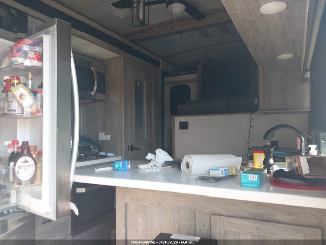 Продаж на аукціоні авто 2021 Forest River Wildwood Hertiage Glen Elite 36fl Travel Trailer, vin: 4X4FWBM20MV704637, номер лоту: 44845156