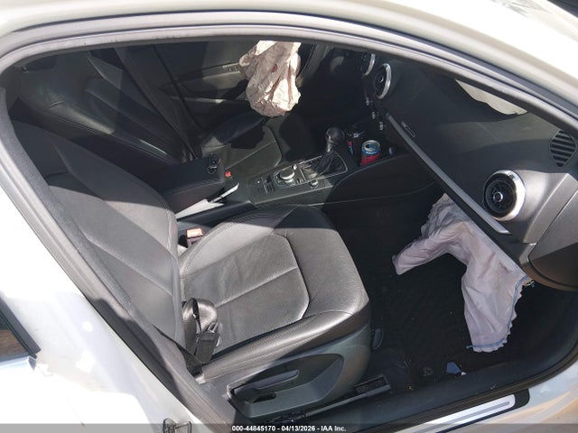 Продажа на аукционе авто 2019 Audi A3 40 Premium/40 Titanium Premium, vin: WAUAUGFF3KA068347, номер лота: 44845170