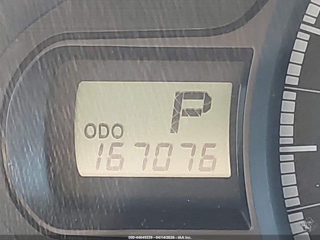 44845229 :رقم المزاد ، 5TDKK3DC1BS079882 vin ، 2011 Toyota Sienna Le V6 مزاد بيع