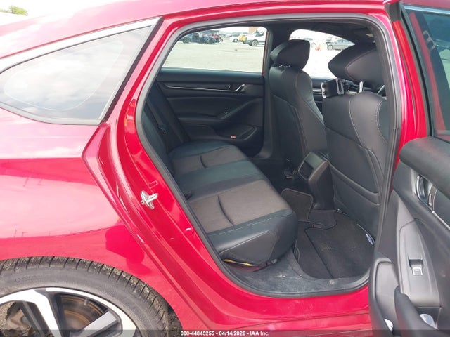 44845255 :رقم المزاد ، 1HGCV1F39JA212317 vin ، 2018 Honda Accord Sport مزاد بيع