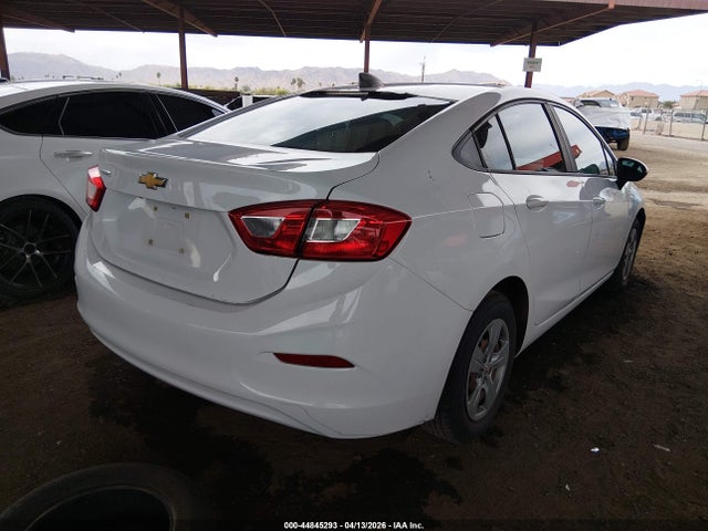 Chevrolet Cruze Ls Auto 2018 1G1BC5SM0J7104342 Image 4