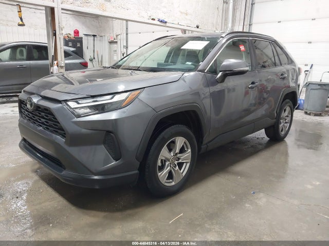 Toyota Rav4 Xle 2024 2T3P1RFV8RW445386 Image 2