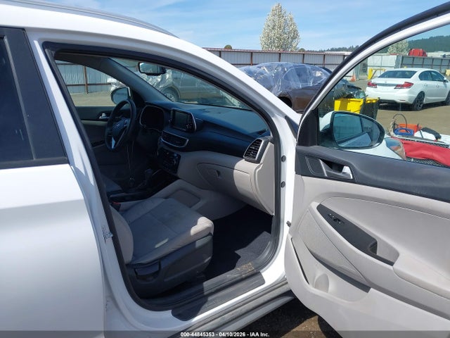 KM8J33AL1KU898086 Hyundai TUCSON SEL