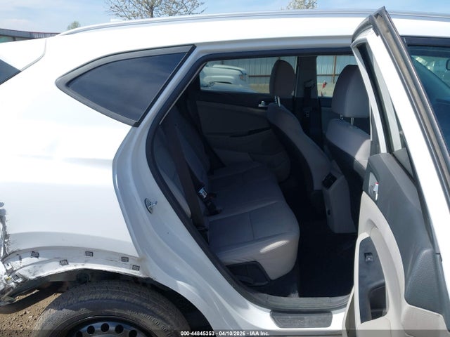 KM8J33AL1KU898086 Hyundai TUCSON SEL