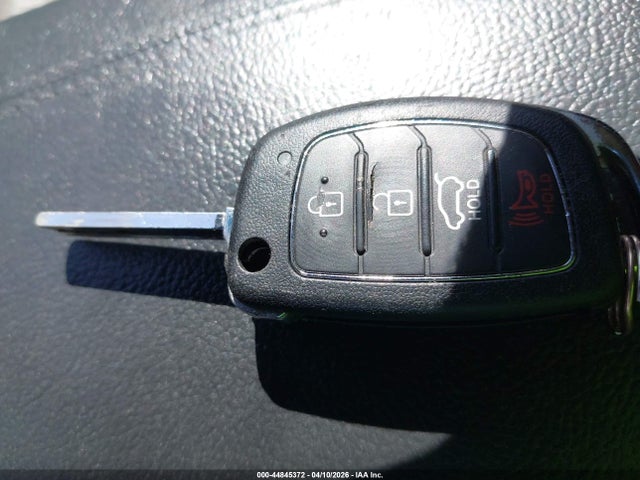 Продаж на аукціоні авто 2014 Hyundai Santa Fe Sport 2.4l, vin: 5XYZT3LB7EG132316, номер лоту: 44845372