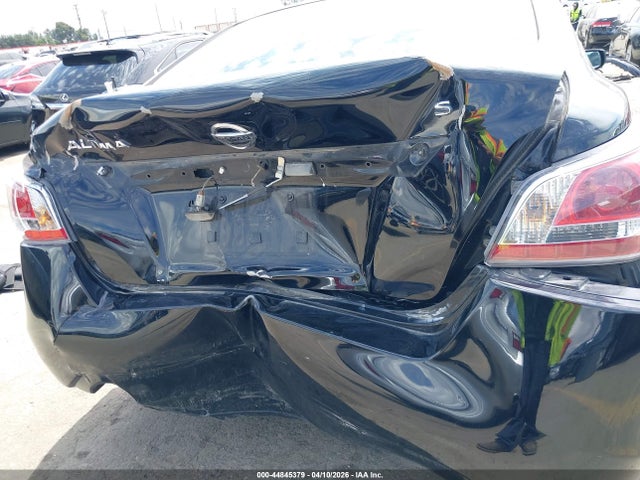 Nissan Altima 2.5 S 2015 1N4AL3AP8FC568647 Image 14