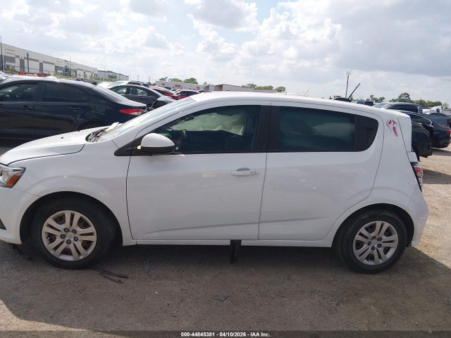 Auction sale of the 2019 Chevrolet Sonic Lt Auto, vin: 1G1JG6SBXK4113783, lot number: 44845381
