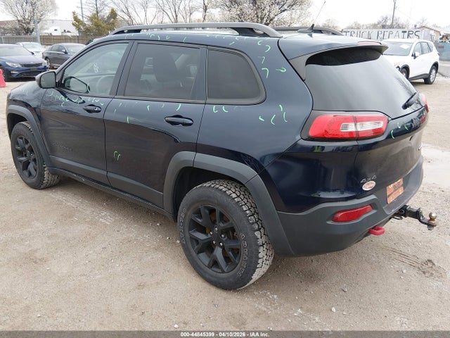 2015 Jeep Cherokee Trailhawk მანქანა იყიდება აუქციონზე, vin: 1C4PJMBS6FW705148, აუქციონის ნომერი: 44845399