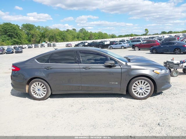 2016 Ford Fusion Hybrid Se მანქანა იყიდება აუქციონზე, vin: 3FA6P0LU9GR189204, აუქციონის ნომერი: 44845422
