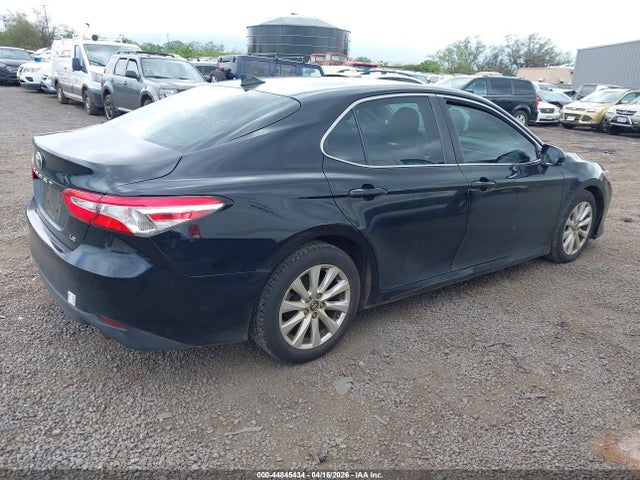 Продаж на аукціоні авто 2019 Toyota Camry Le, vin: 4T1B11HK4KU843336, номер лоту: 44845434