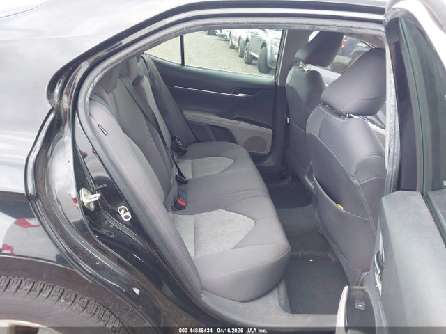 Продаж на аукціоні авто 2019 Toyota Camry Le, vin: 4T1B11HK4KU843336, номер лоту: 44845434
