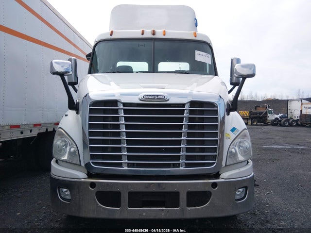 Aukcja sprzedaży 2013 Freightliner Cascadia 113, vin: 1FUJGBDV8DLBW4081, numer aukcji: 44845436