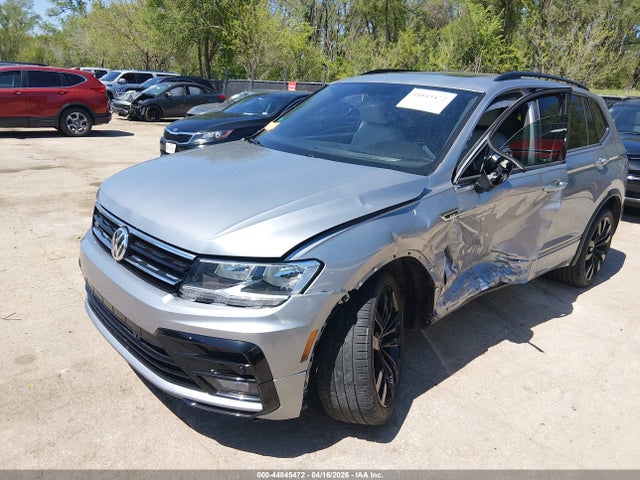 2020 Volkswagen Tiguan 2.0t Se/2.0t Se R-line Black/2.0t Sel მანქანა იყიდება აუქციონზე, vin: 3VV2B7AX2LM146359, აუქციონის ნომერი: 44845472