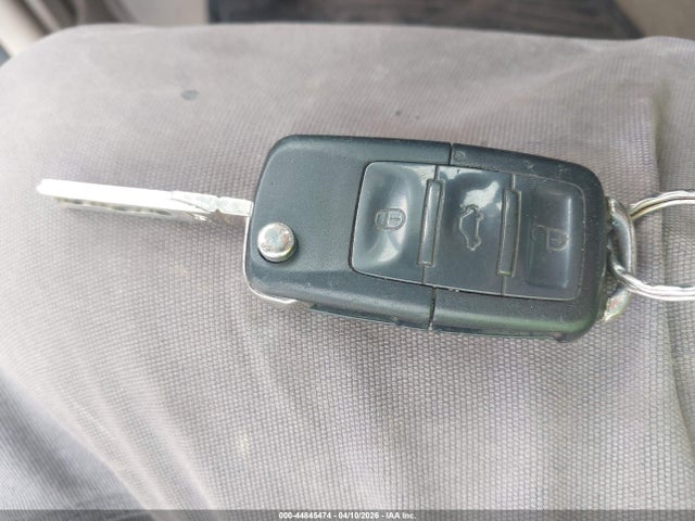 Aukcja sprzedaży 2004 Volkswagen Jetta Gls Tdi, vin: 3VWSR69M84M071289, numer aukcji: 44845474