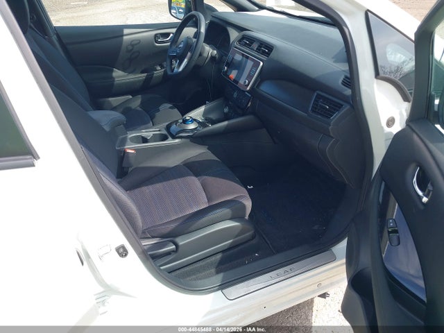 1N4CZ1CV8RC553268 Nissan Leaf Sv Plus