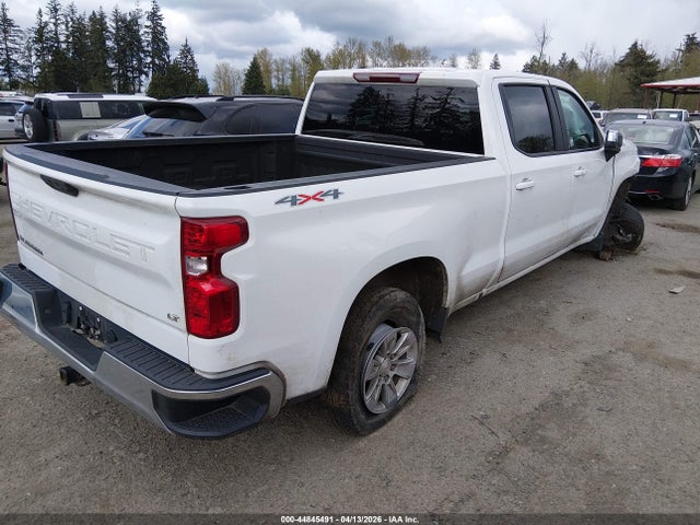 2023 CHEVROLET SILVERADO 1500 1GCPDDEK4PZ265790 Photo 3