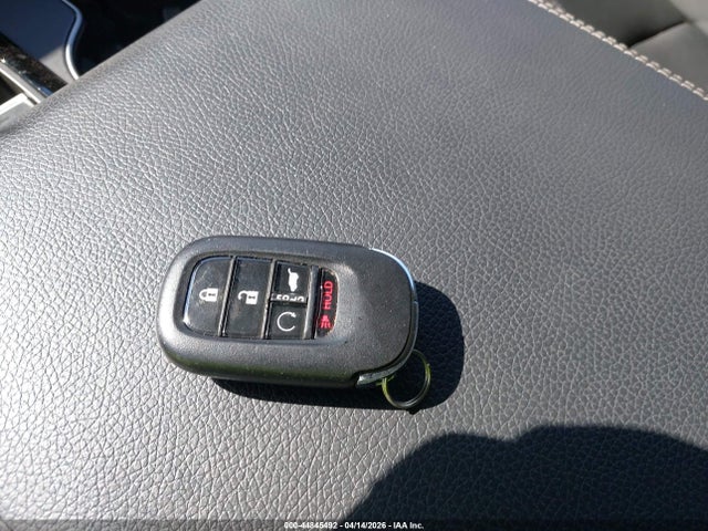 44845492 :رقم المزاد ، 5FNYG1H77SB004704 vin ، 2025 Honda Pilot Touring مزاد بيع