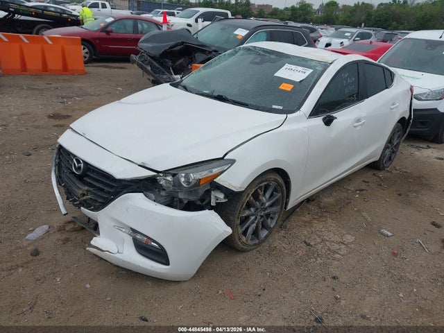 Продаж на аукціоні авто 2018 Mazda Mazda3 Touring, vin: 3MZBN1V34JM212351, номер лоту: 44845498