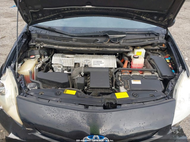 2015 Toyota Prius Three მანქანა იყიდება აუქციონზე, vin: JTDKN3DU8F0400857, აუქციონის ნომერი: 44845503