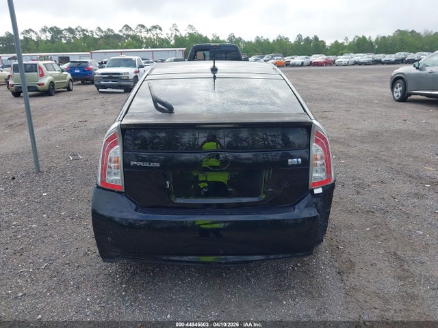 2015 Toyota Prius Three მანქანა იყიდება აუქციონზე, vin: JTDKN3DU8F0400857, აუქციონის ნომერი: 44845503