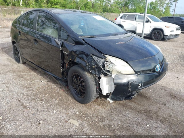 2015 Toyota Prius Three მანქანა იყიდება აუქციონზე, vin: JTDKN3DU8F0400857, აუქციონის ნომერი: 44845503