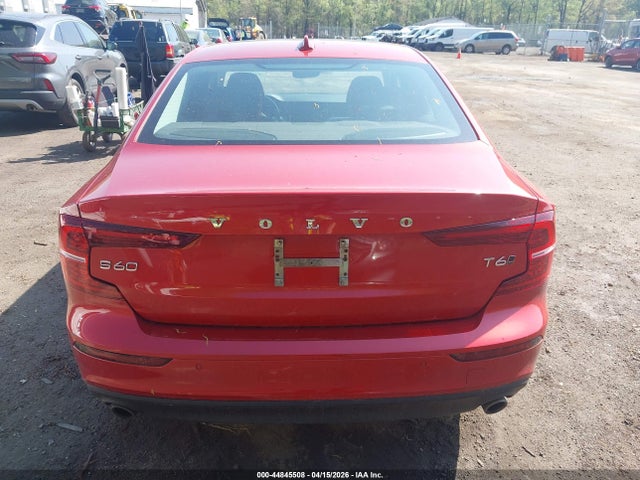 2019 Volvo S60 T6 Momentum მანქანა იყიდება აუქციონზე, vin: 7JRA22TK9KG002431, აუქციონის ნომერი: 44845508
